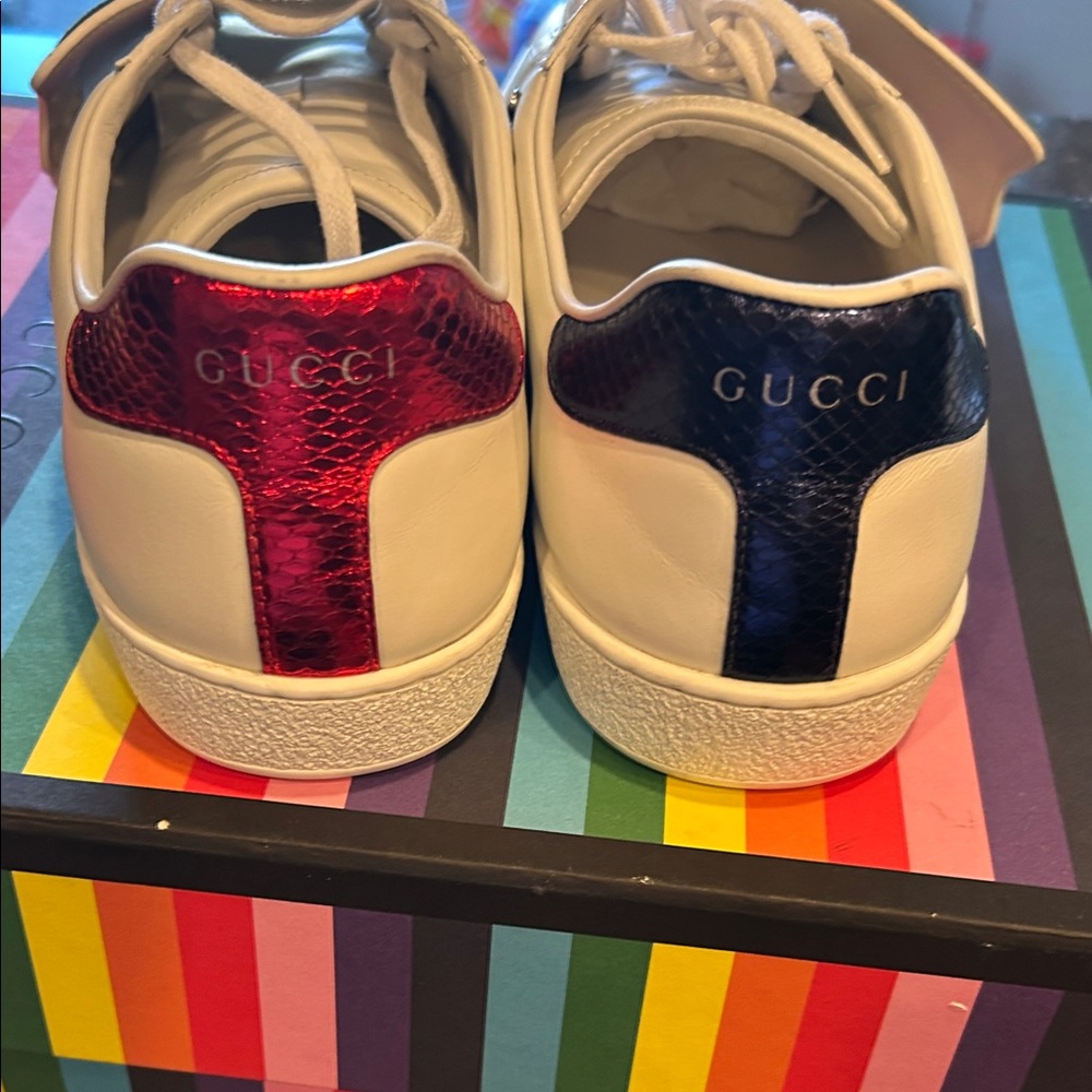 Gucci Ace Tiger sneakers White Leather Men's Sneakers with Red & Navy Stripe - Picture 4 of 12